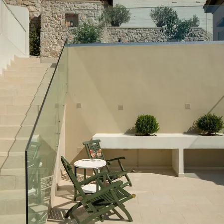 Ionian White Áyios Nikítas