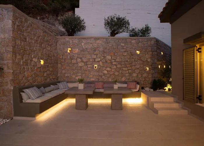 Ionian White Áyios Nikítas