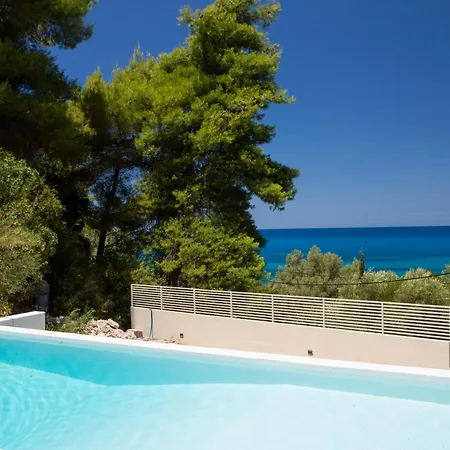 فيلة Ionian White Áyios Nikítas