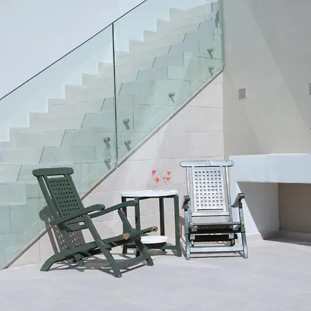 Ionian White فيلة Áyios Nikítas